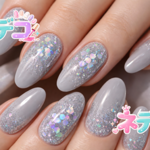 冬の煌めき！高級感溢れるグレーネイルデザイン